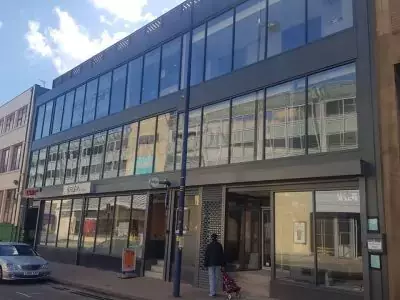 curtain walling installation