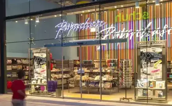 Frameless Glass Shop Fronts